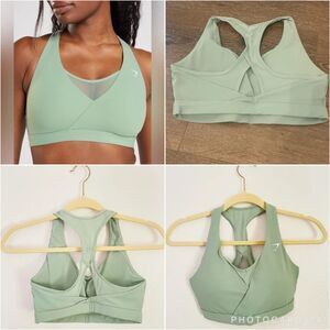 NWOT Gymshark Crossover Sports Bra Desert Sage Green Size S